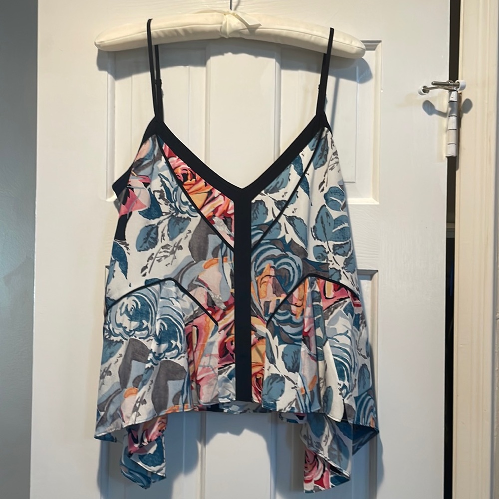 NWOT Elizabeth & James Silk Top